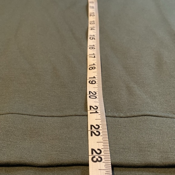 Orvis Lady’s Pullover - Picture 9 of 11